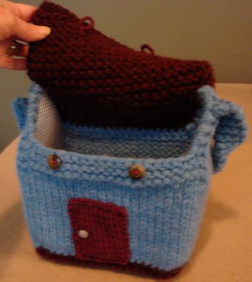 knit dollhouse purse